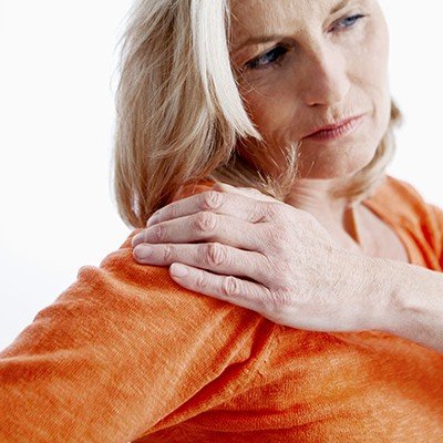 Болки в ставите при менопауза – има ли лек и как да си помогнем?