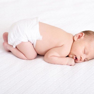 Стави на новородено – особености